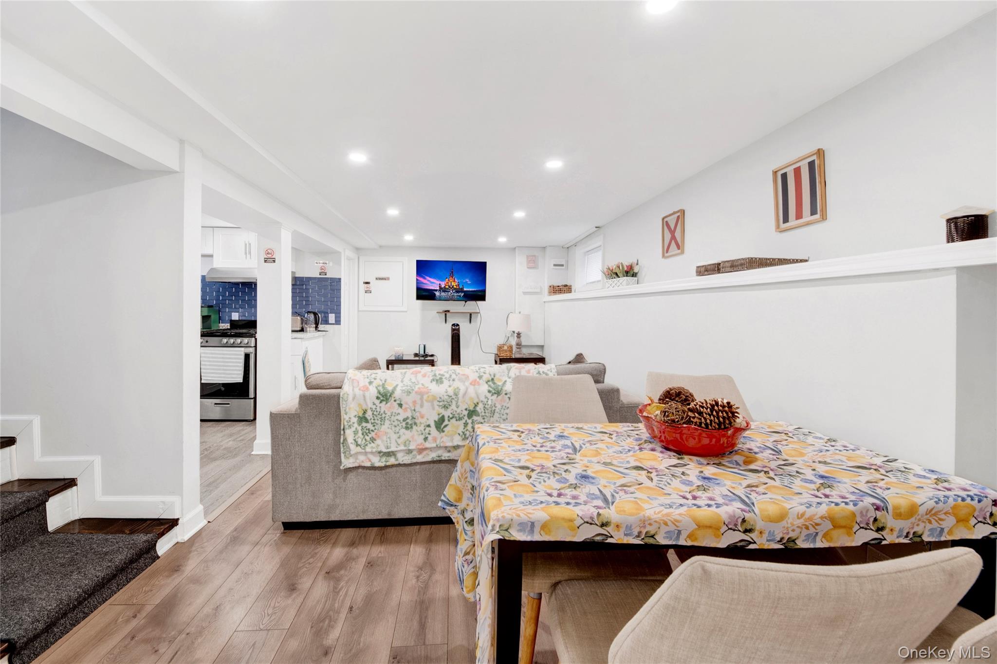 #12 photo, 174 King Avenue, Yonkers , NY 10704