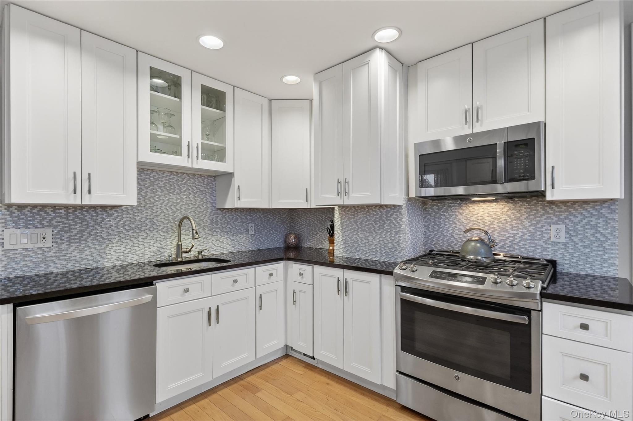 #11 photo, 19 Forest Avenue, Ossining , NY 10562