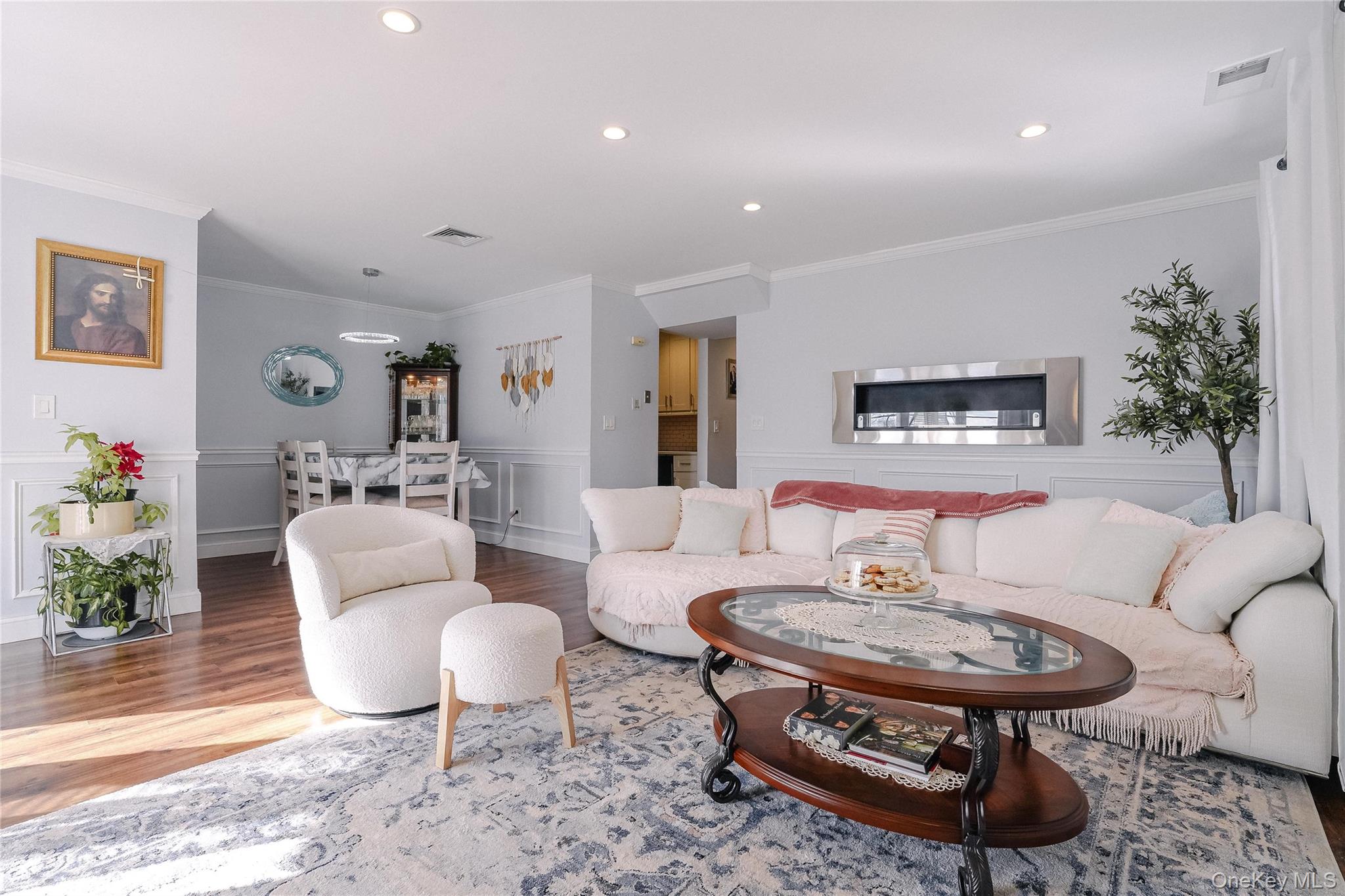 #2 photo, 37 Harbor Lane, New Rochelle , NY 10805