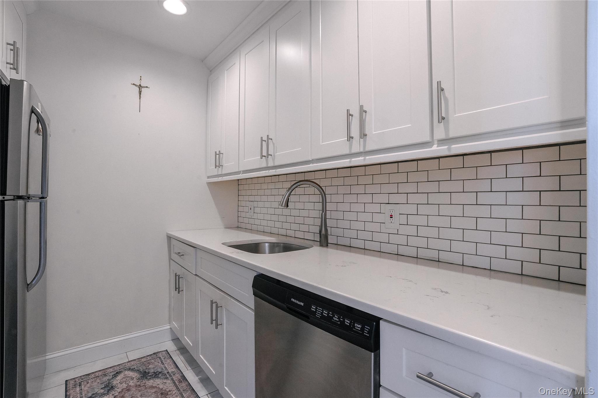 #7 photo, 37 Harbor Lane, New Rochelle , NY 10805