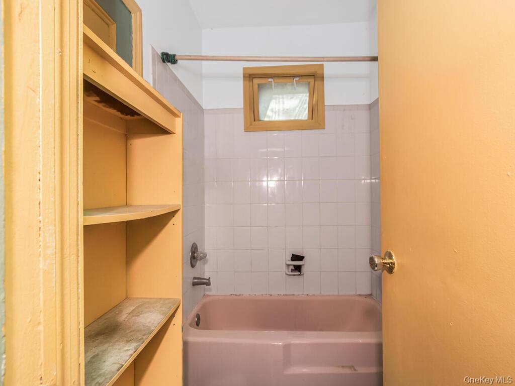 #17 photo, 139-37 87th Road, Куинс ‖ Jamaica , NY 11435