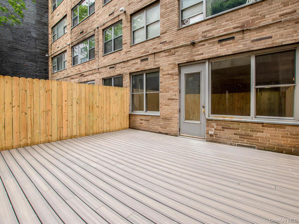 #2 photo, 330 E 49th Street, मैनहटन New York (Manhattan) , NY 10017