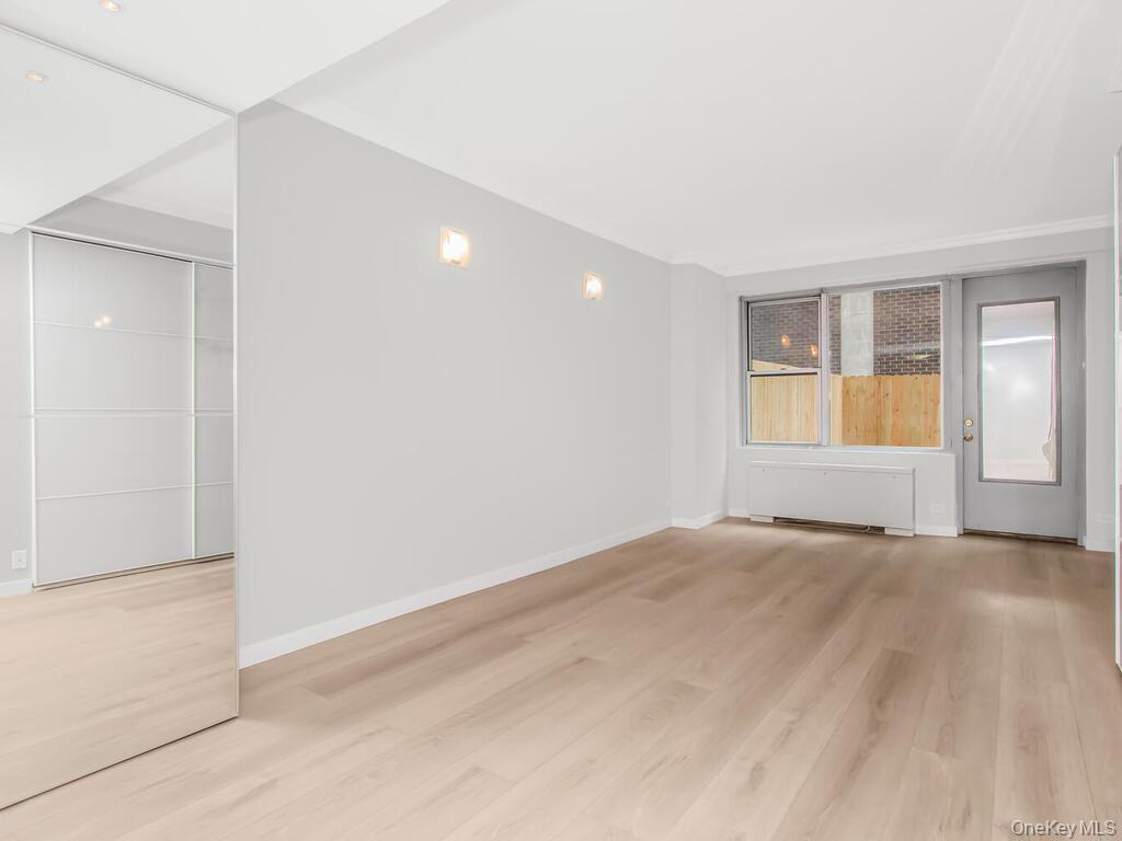 #7 photo, 330 E 49th Street, मैनहटन New York (Manhattan) , NY 10017