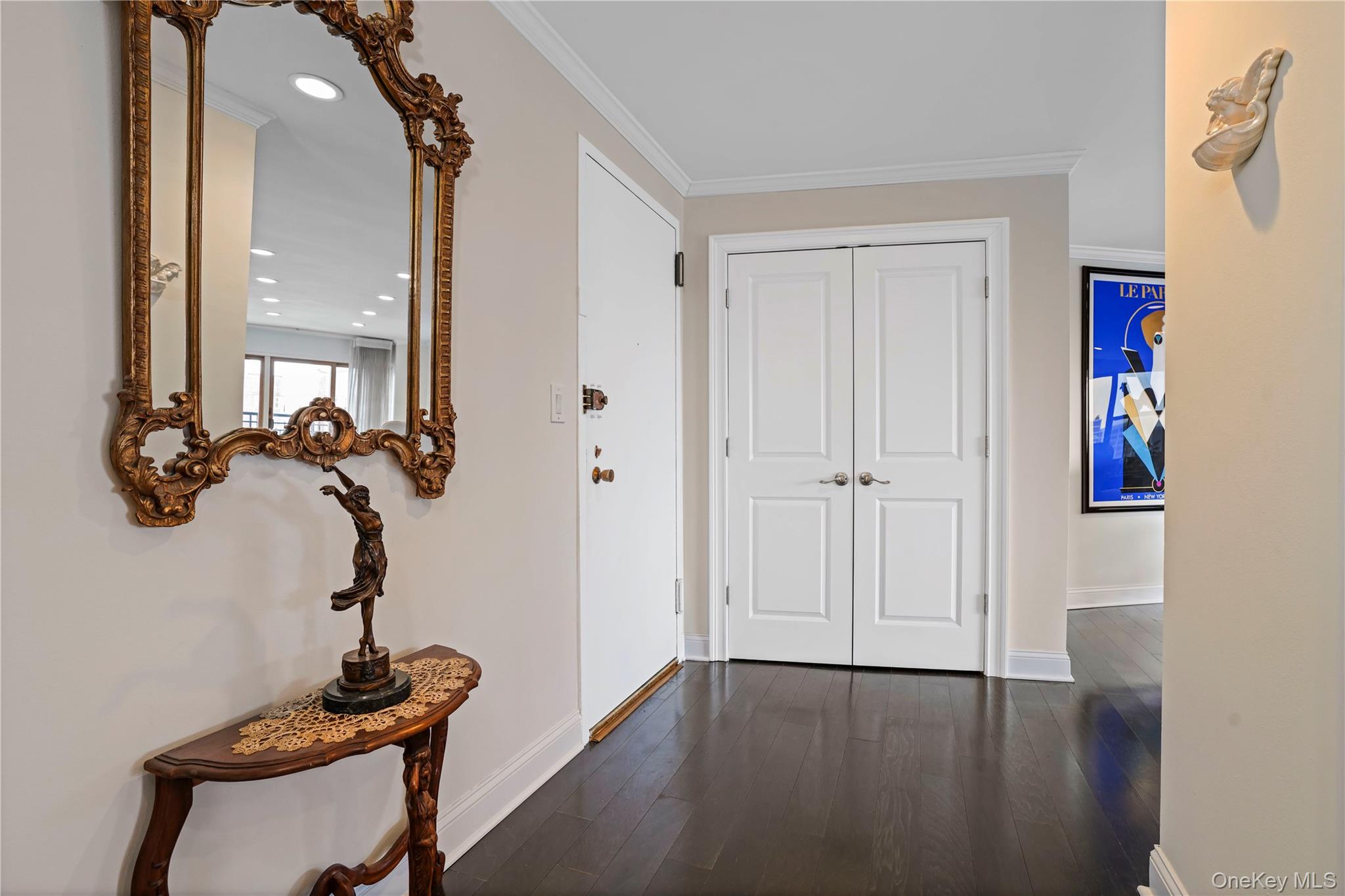 #15 photo, 12 Old Mamaroneck Avenue, White Plains , NY 10605