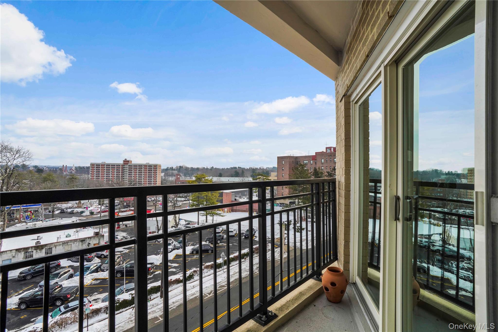 #6 photo, 12 Old Mamaroneck Avenue, White Plains , NY 10605