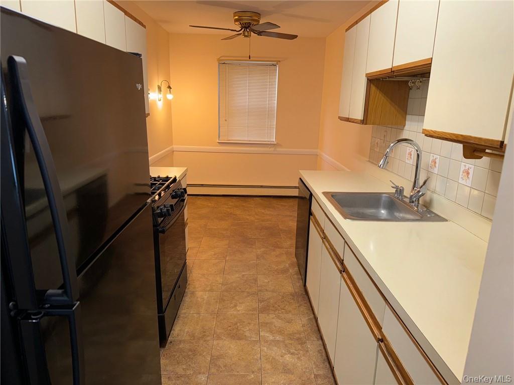 #4 photo, 100 HILLSIDE Drive, Middletown , NY 10941