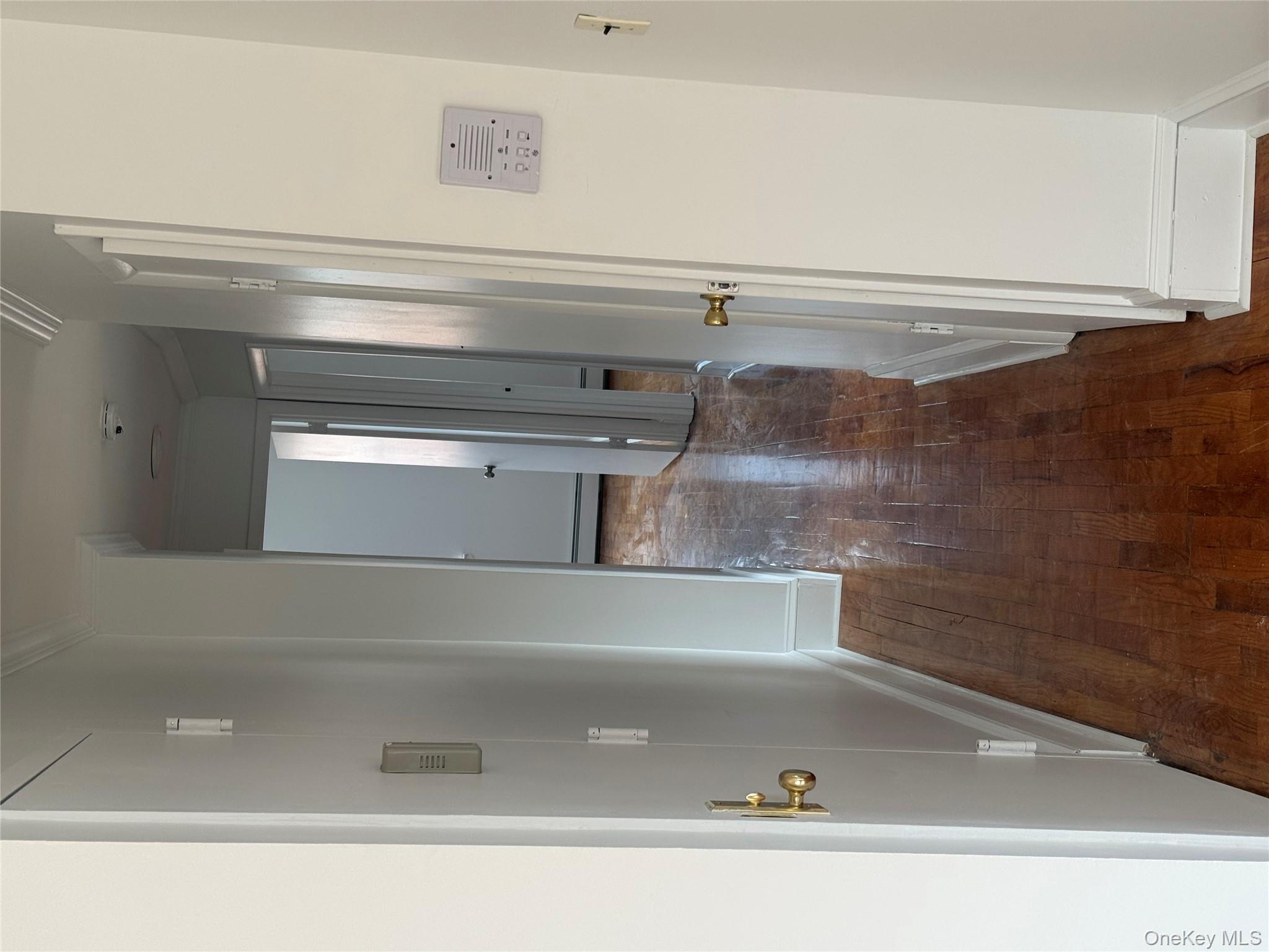 #6 photo, 3550 Palmer Avenue, Bronx , NY 10466