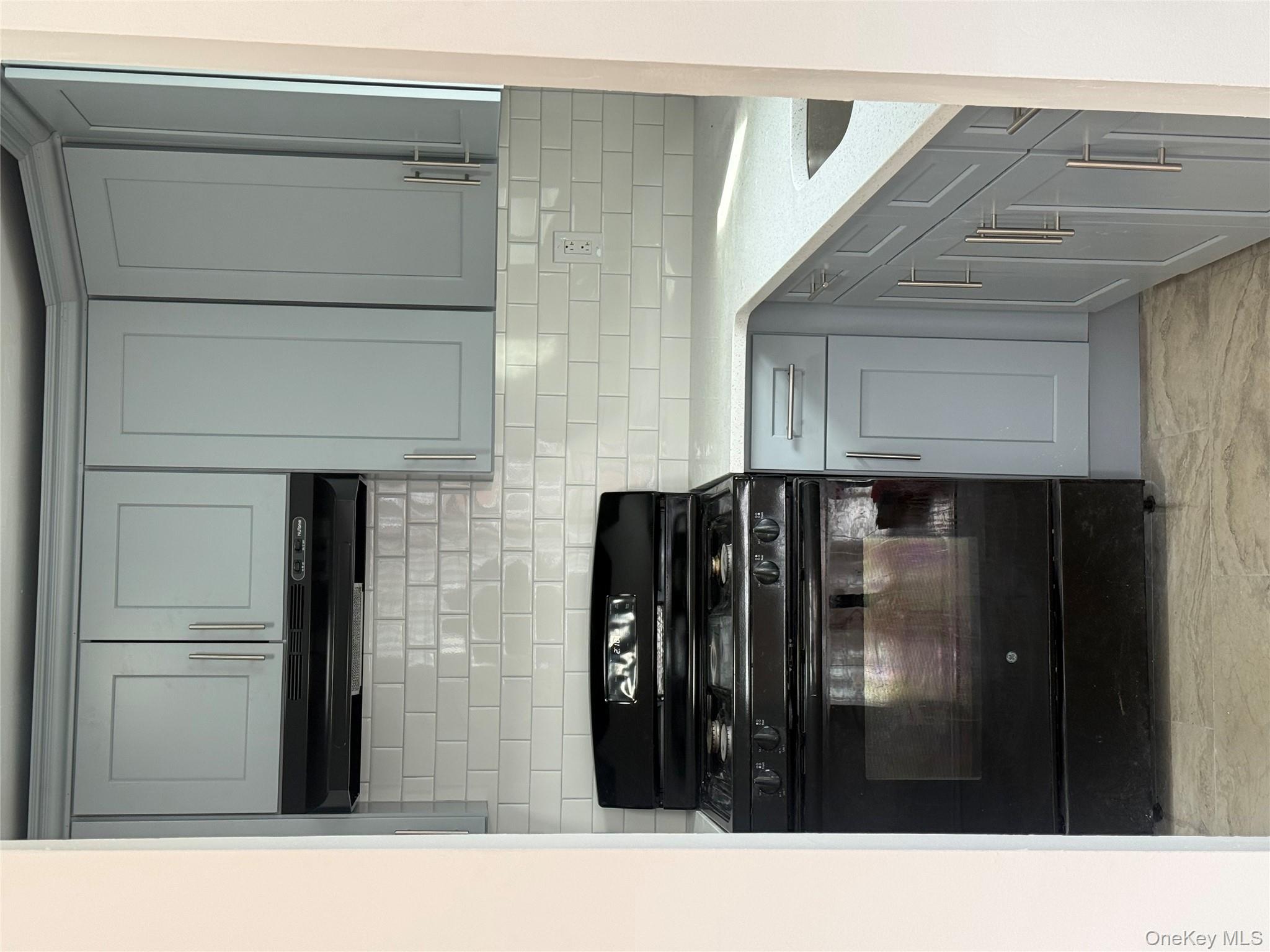 #8 photo, 3550 Palmer Avenue, Bronx , NY 10466