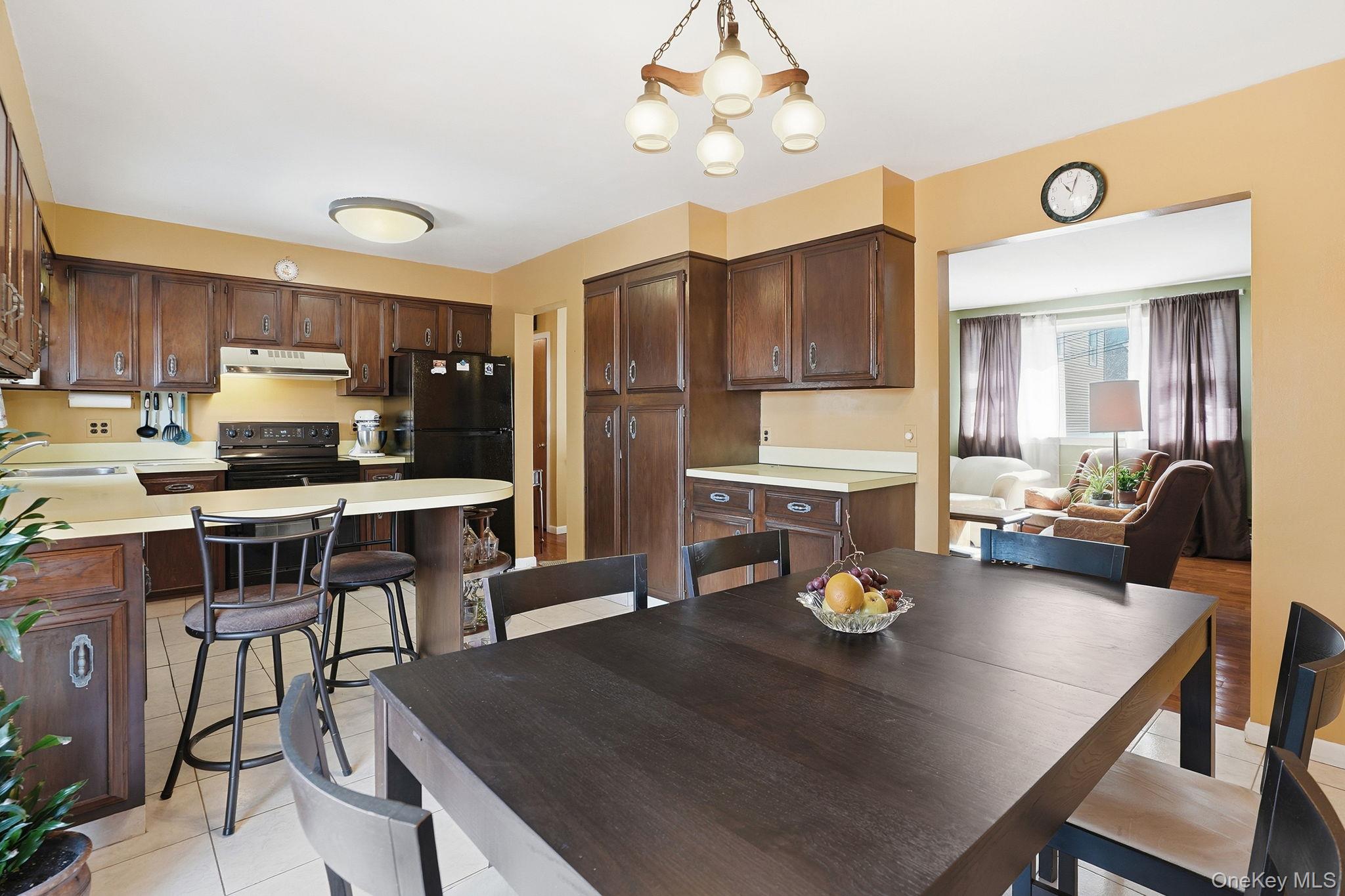 #10 photo, 12 North Street, Montrose , NY 10548