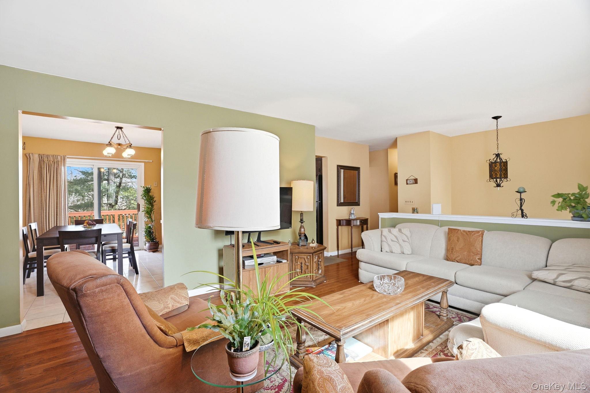 #6 photo, 12 North Street, Montrose , NY 10548