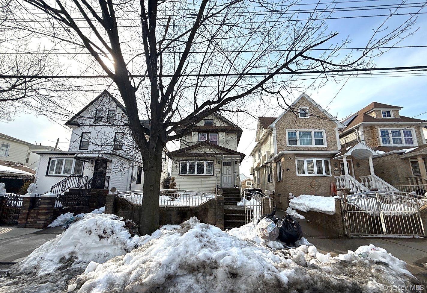 #2 photo, 104-58 121st Street, كوينز Richmond Hill S. , NY 11419