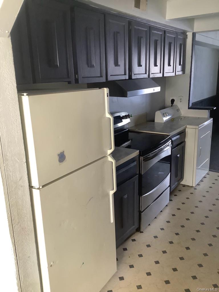 #3 photo, 134 Hill Crescent, מחוז סאפוק Calverton , NY 11933