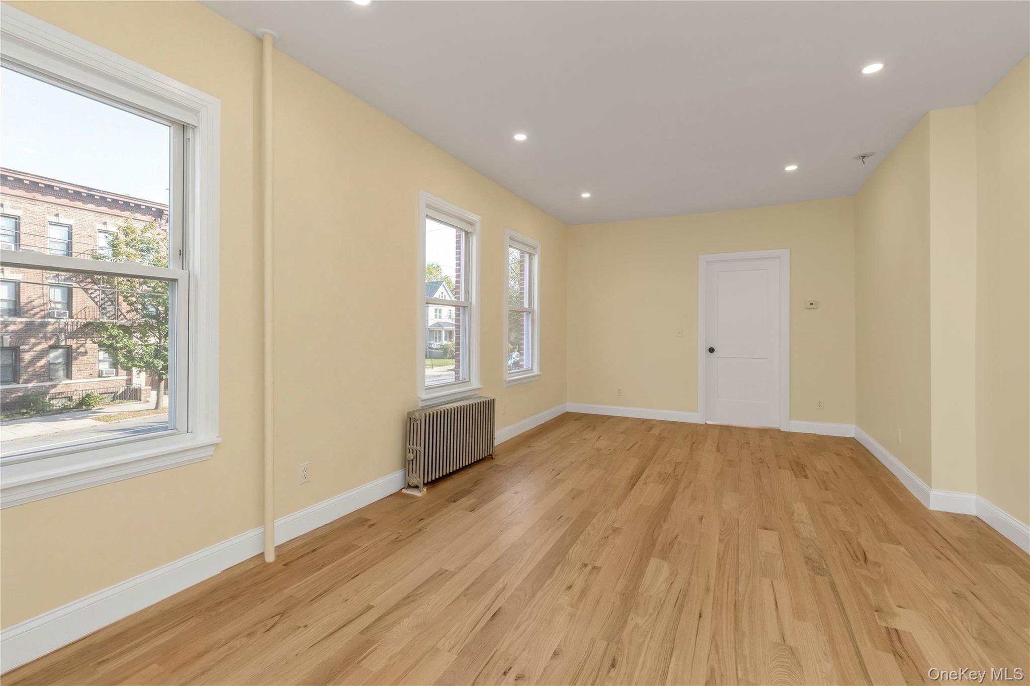 #2 photo, 107-11 90th Street, 皇后區 奧松公園 Ozone Park , NY 11417