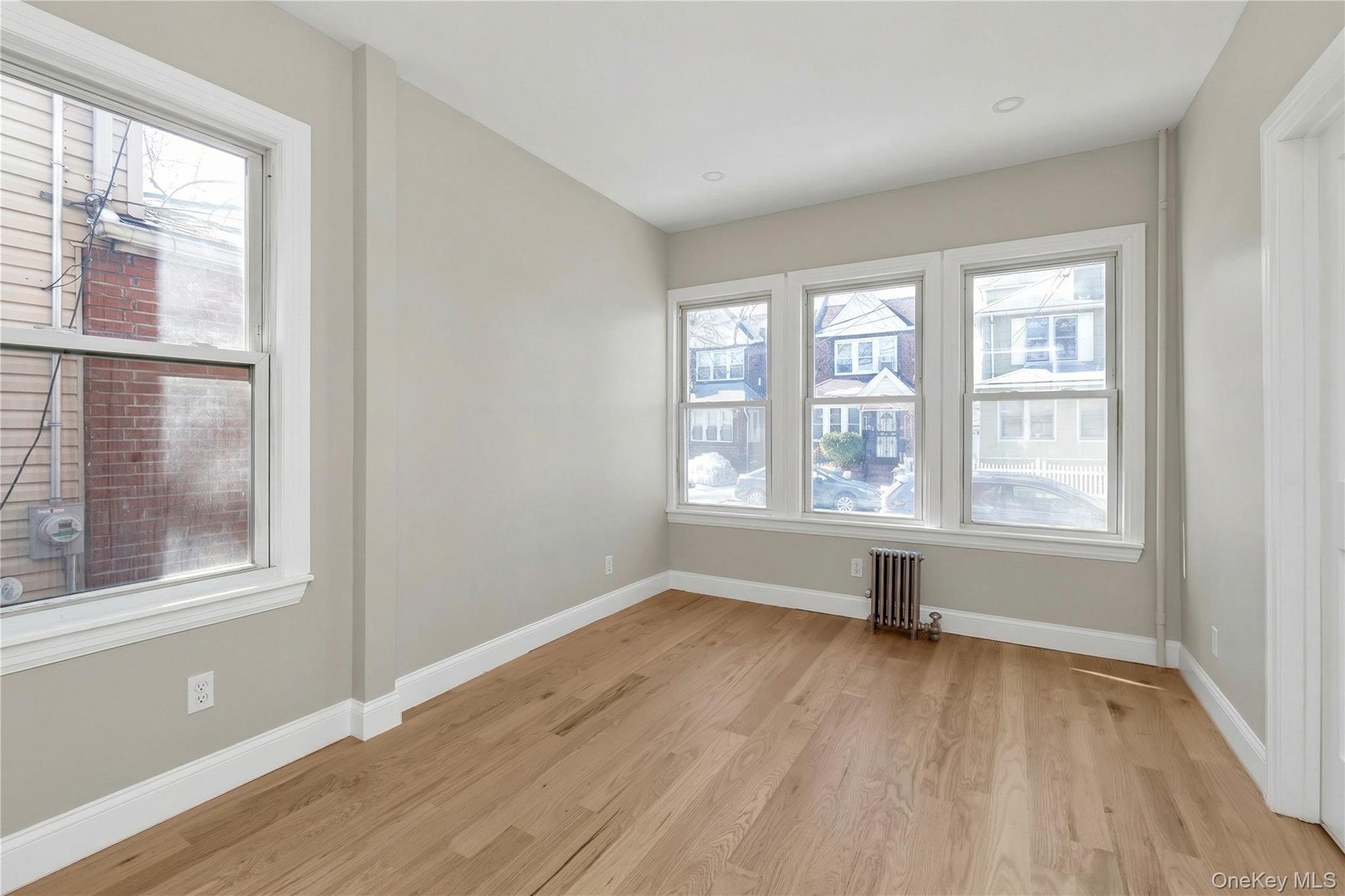 #8 photo, 107-11 90th Street, 皇后區 奧松公園 Ozone Park , NY 11417