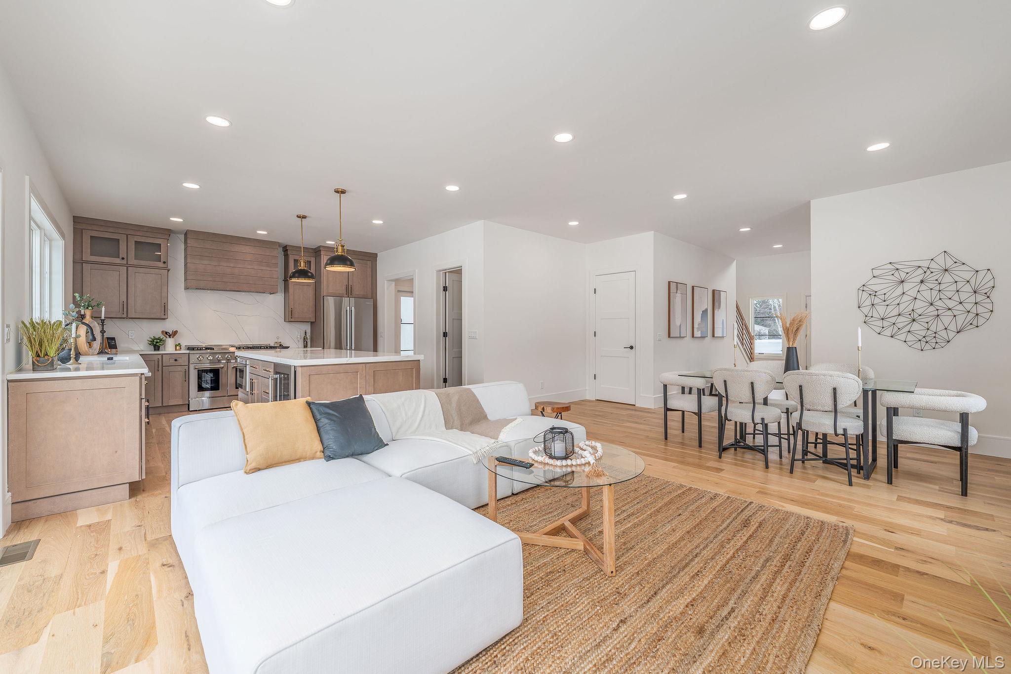 #19 photo, 2045 Willow Drive, מחוז סאפוק East Marion , NY 11939