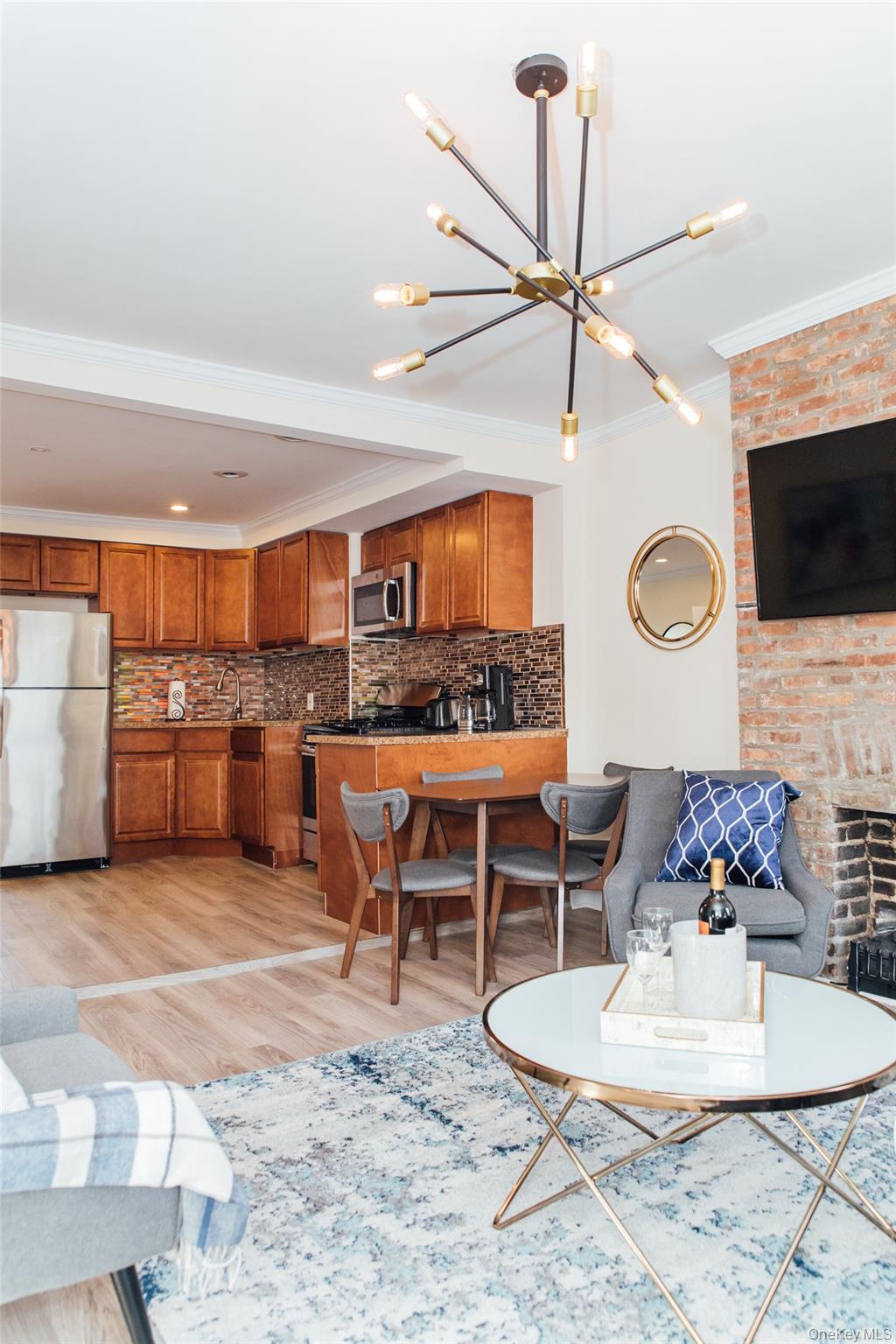 #3 photo, 27 Vanderbilt Avenue, הברונקס Brooklyn , NY 11205