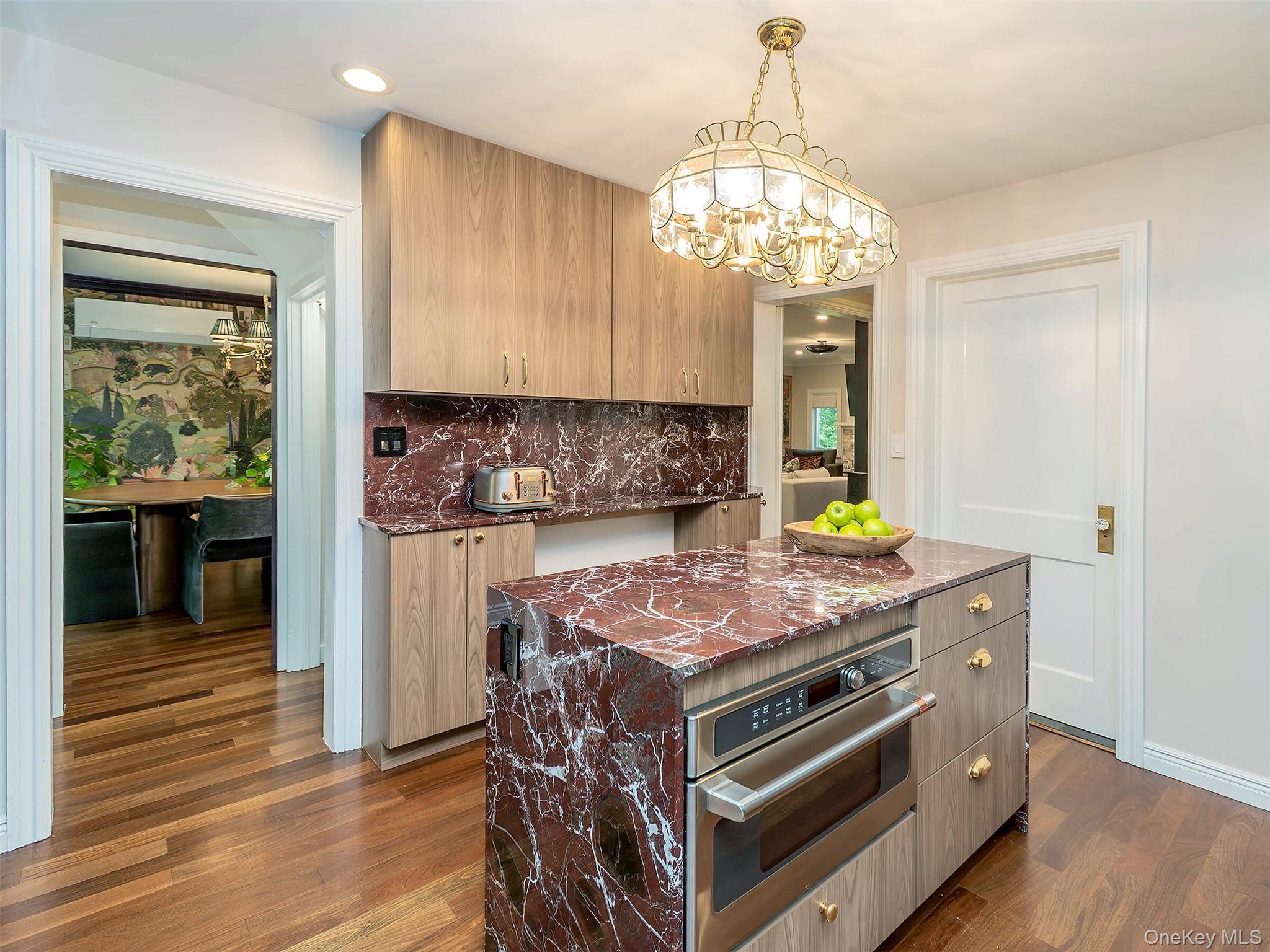 #14 photo, 12 Winding Way, 長島 Sea Cliff , NY 11579