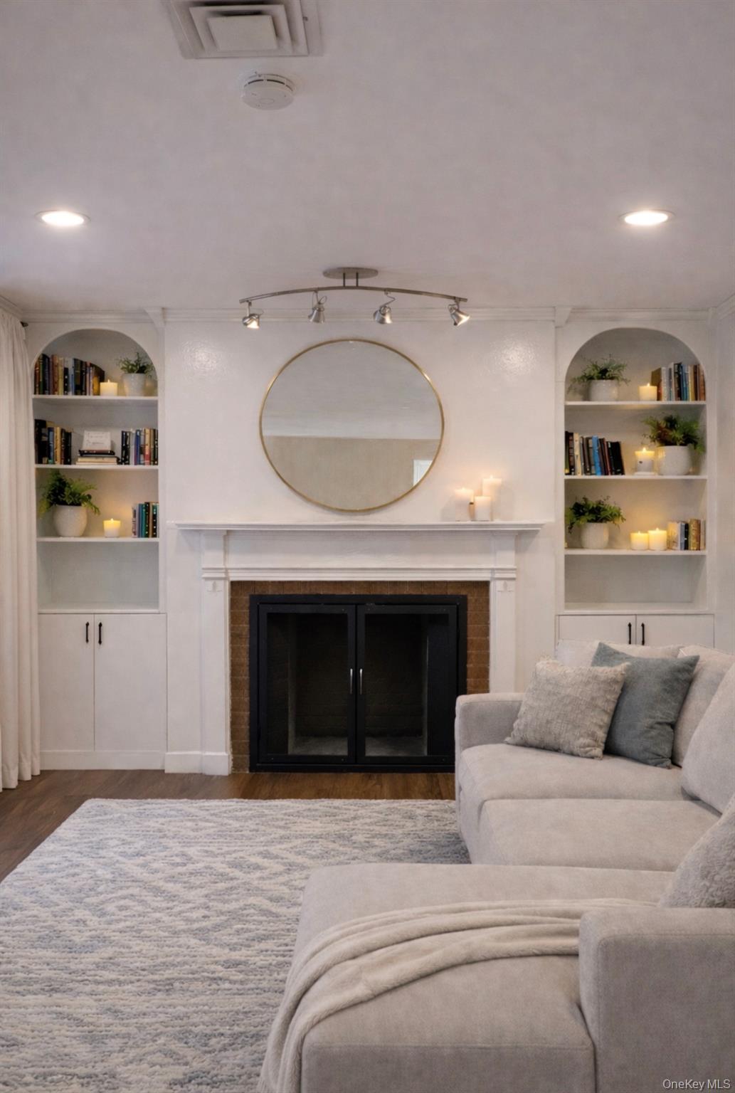 #2 photo, Lindenhurst, 东长岛 Lindenhurst , NY 11757