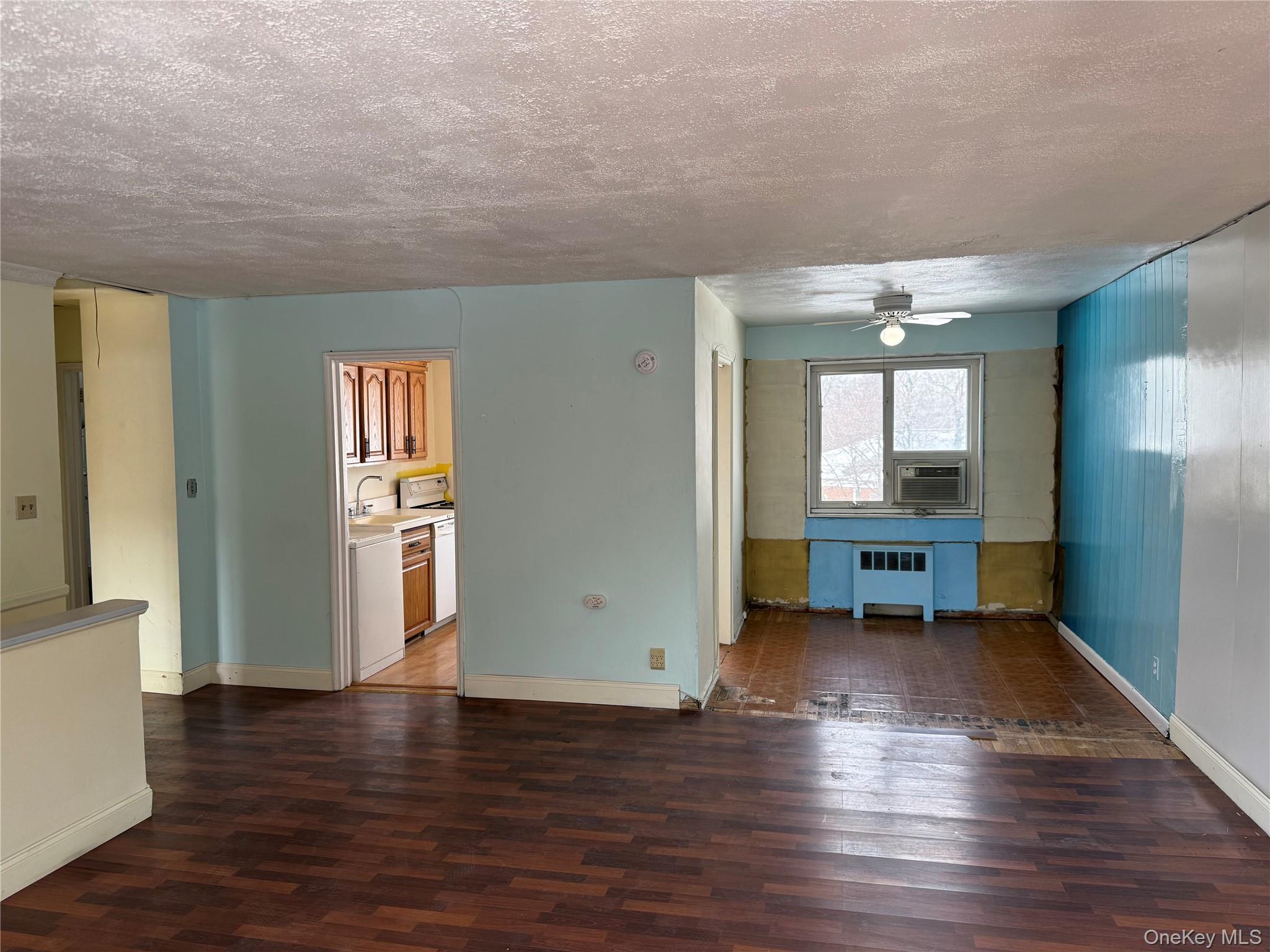 #2 photo, 13-16 212th Street, Bayside , NY 11360