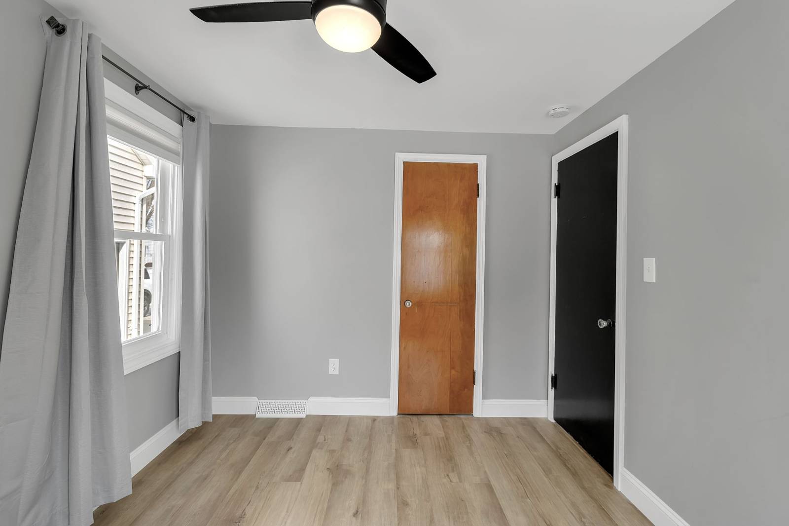 #26 photo, 177 McConkey Dr, Buffalo , NY 14223