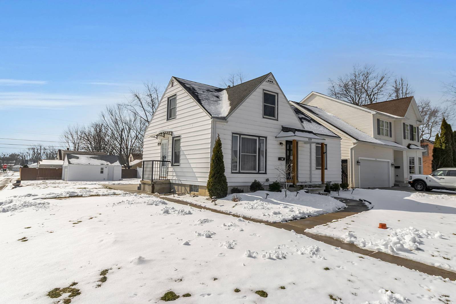 #4 photo, 177 McConkey Dr, Buffalo , NY 14223