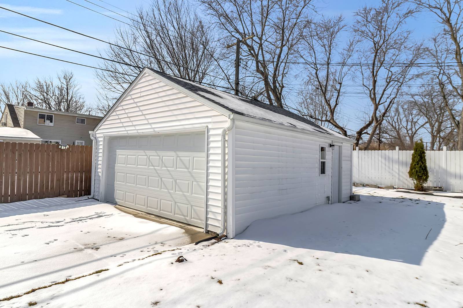 #9 photo, 177 McConkey Dr, Buffalo , NY 14223