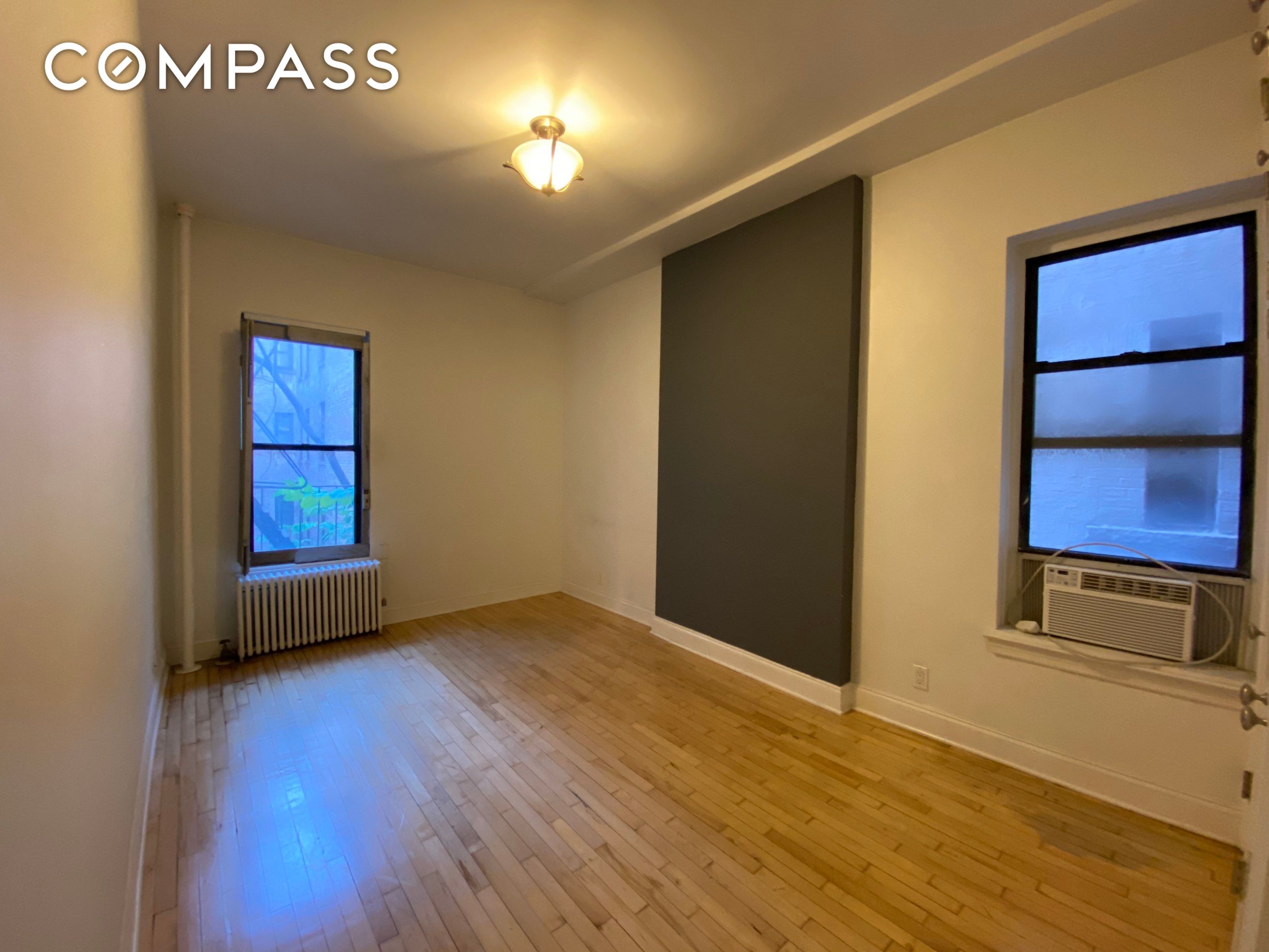 #10 photo, New York City, Hell's Kitchen , NY 10019