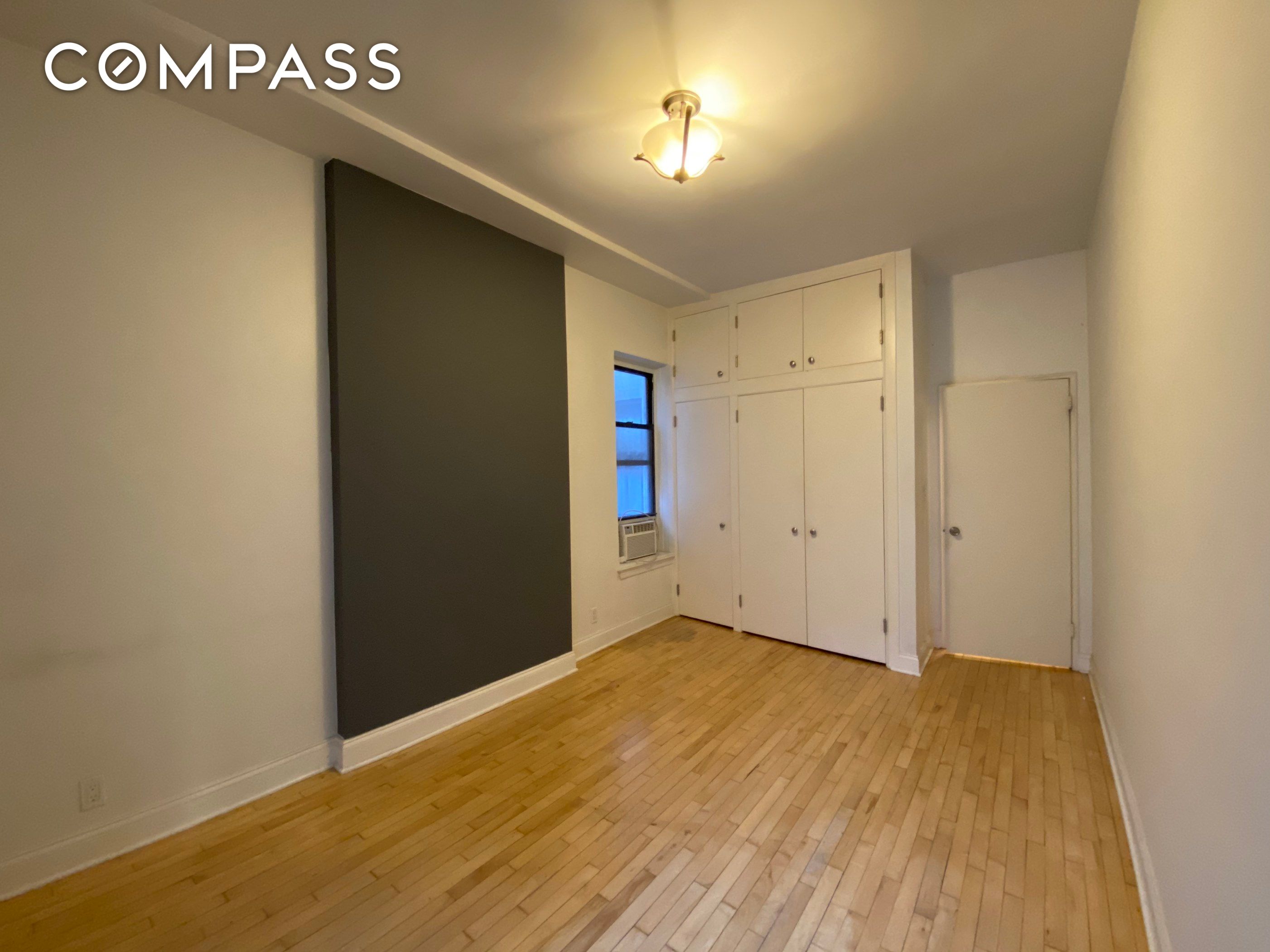 #11 photo, New York City, Hell's Kitchen , NY 10019