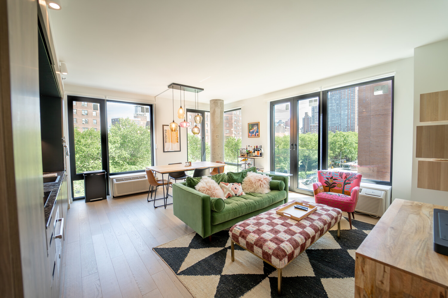 #5 photo, 181 E 101ST Street, 맨해튼 East Harlem , NY 10029