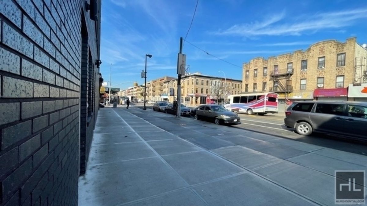 #9 photo, 237 Utica Avenue, Crown Heights , NY 11213