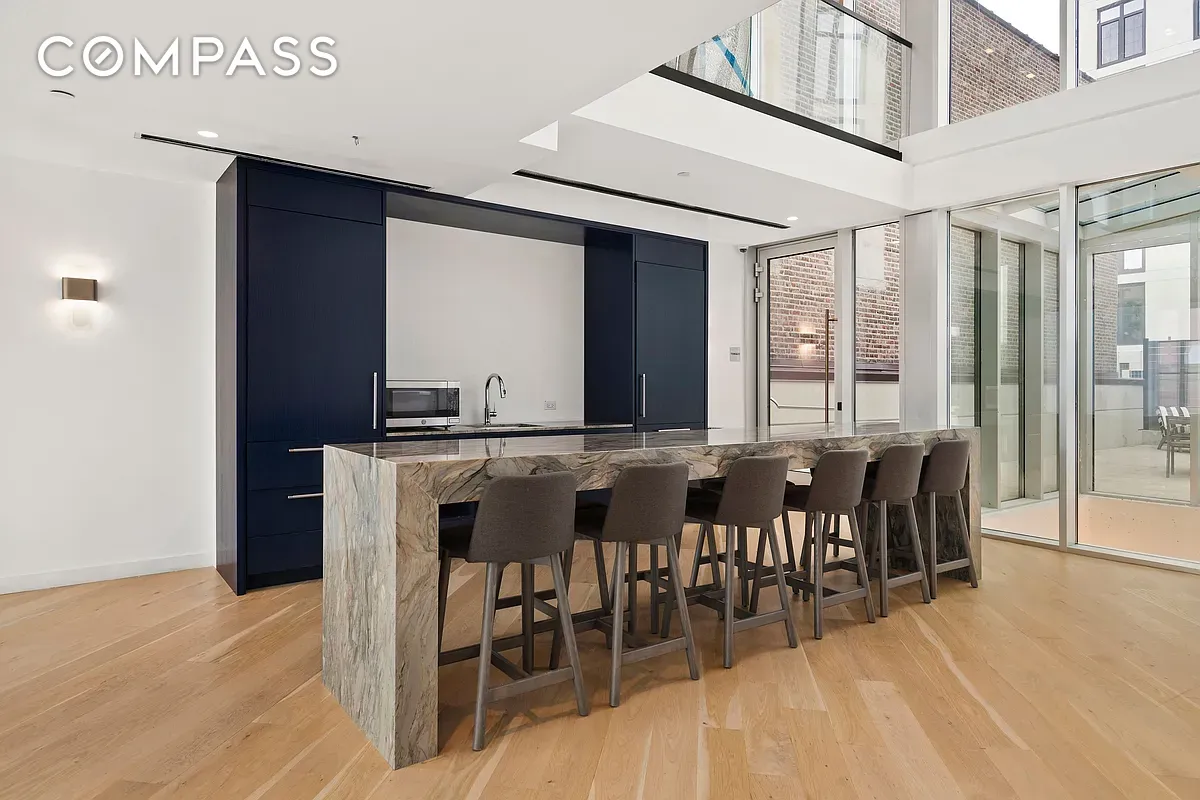 #15 photo, 300 W 122nd Street, 맨해튼 Harlem , NY 10027