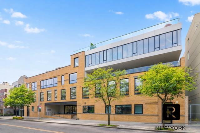 #11 photo, 850 Metropolitan Avenue, East Williamsburg , NY 11211