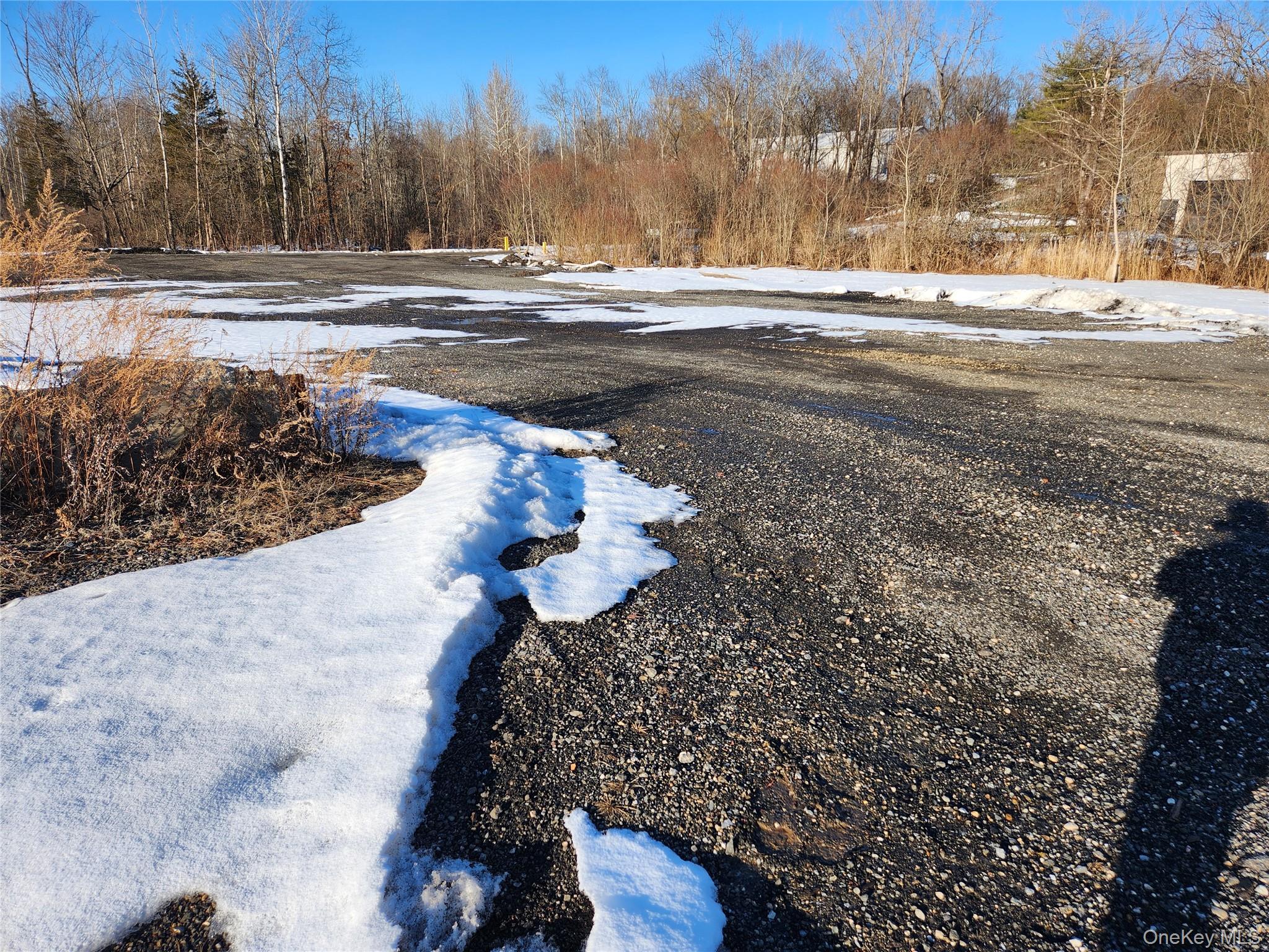 #4 photo, 23 Little Brook Lane, Newburgh , NY 12550