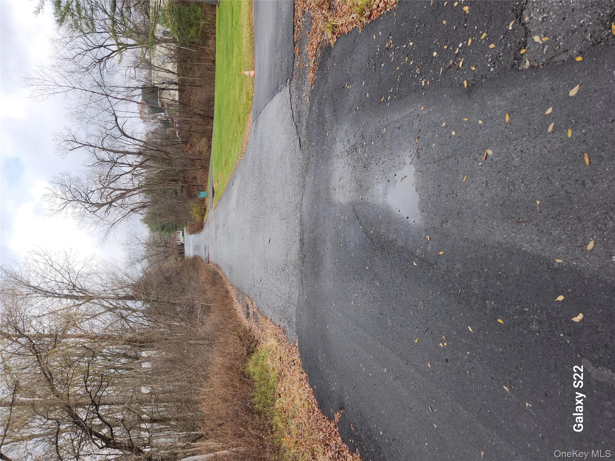 #7 photo, 23 Little Brook Lane, Newburgh , NY 12550