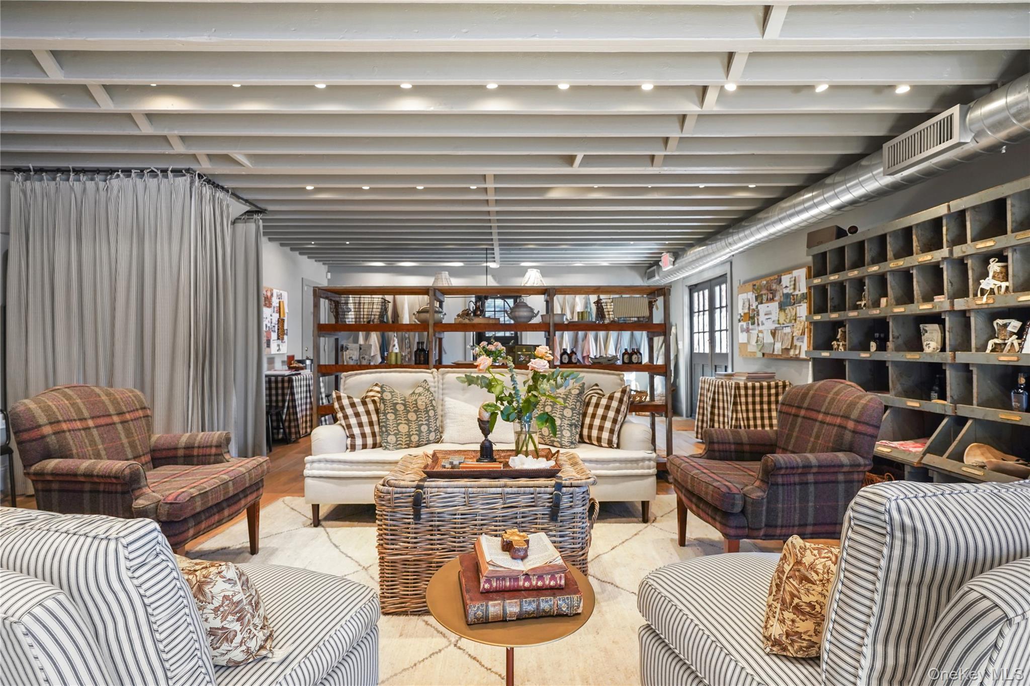 #15 photo, 259 Westchester Avenue, Pound Ridge , NY 10576