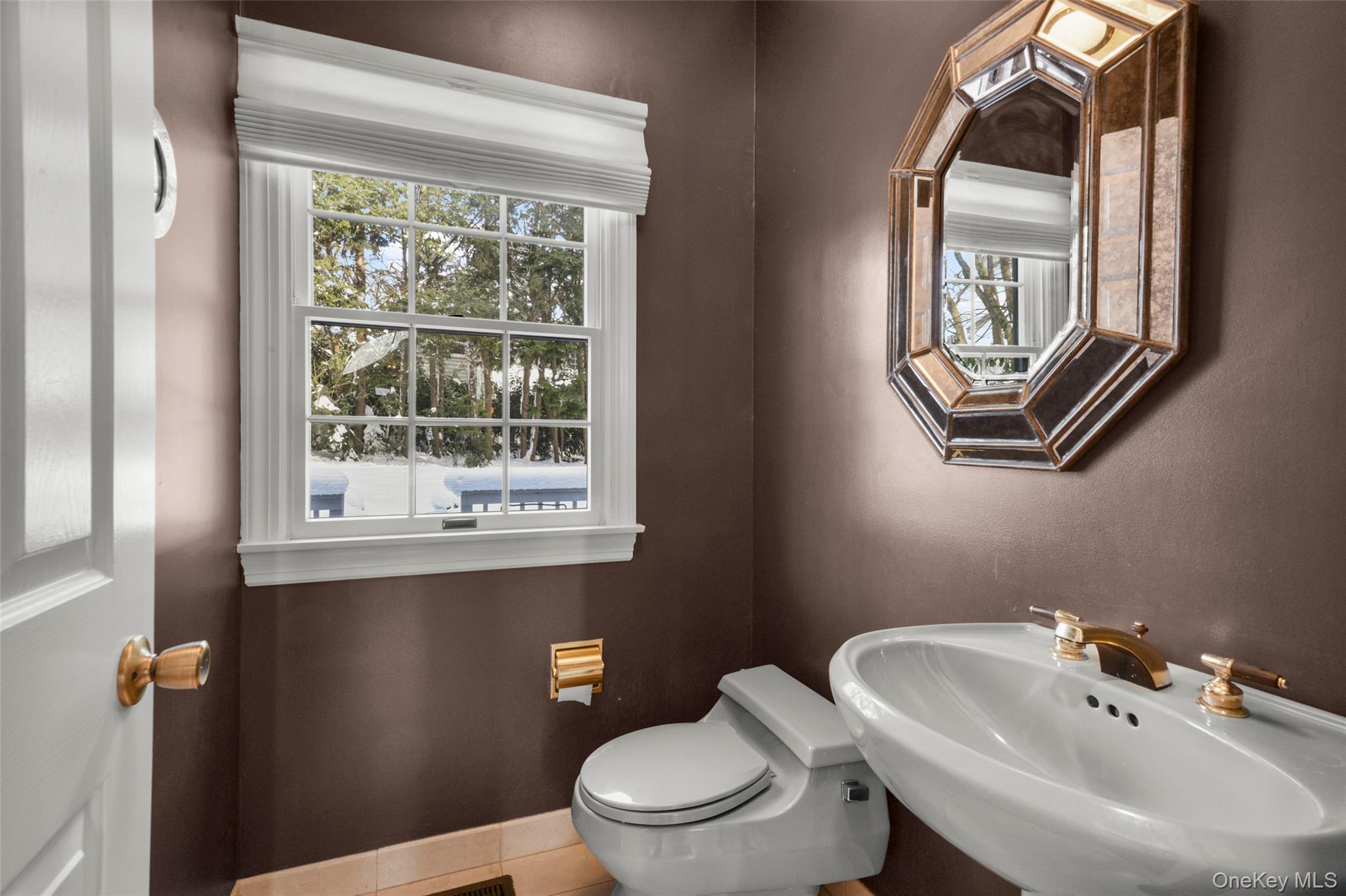 #13 photo, 35 Seton Road, Larchmont , NY 10538