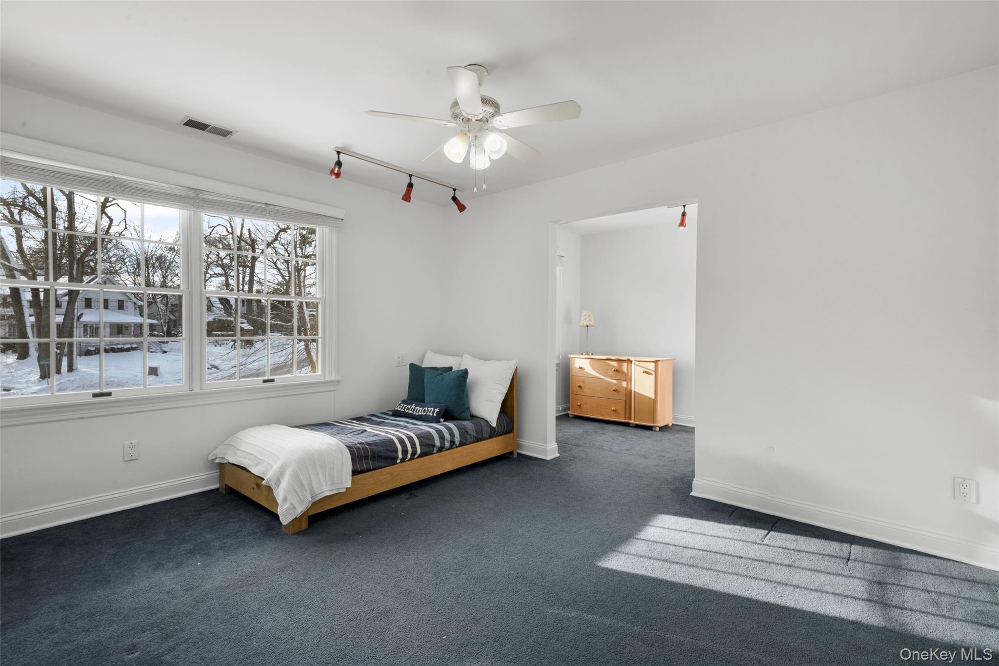 #19 photo, 35 Seton Road, Larchmont , NY 10538