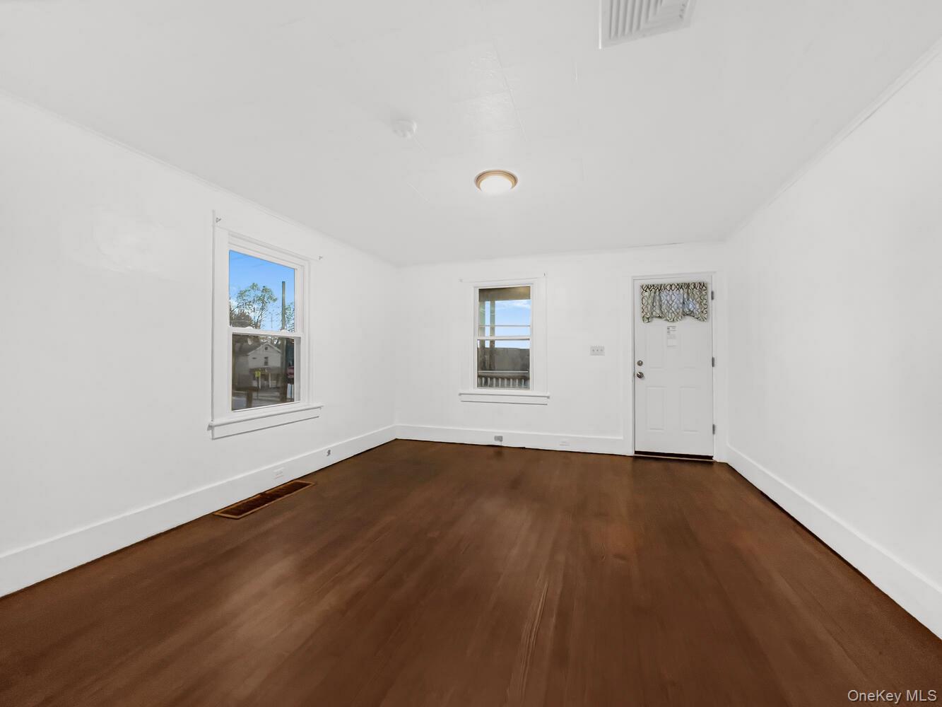 #10 photo, 80 Prospect Avenue, Middletown , NY 10940