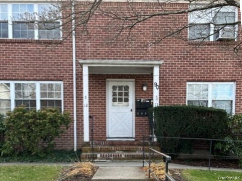 #1 photo, 90 Gregory Avenue, Mount Kisco , NY 10549