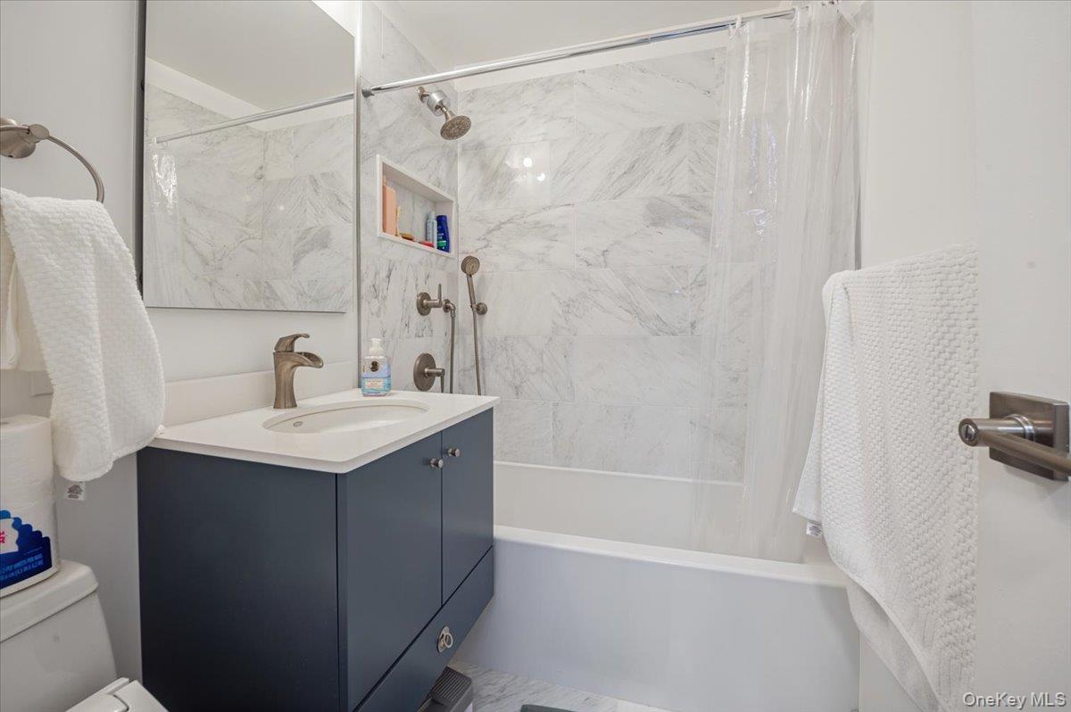 #2 photo, 900 Midland Avenue, Yonkers , NY 10704