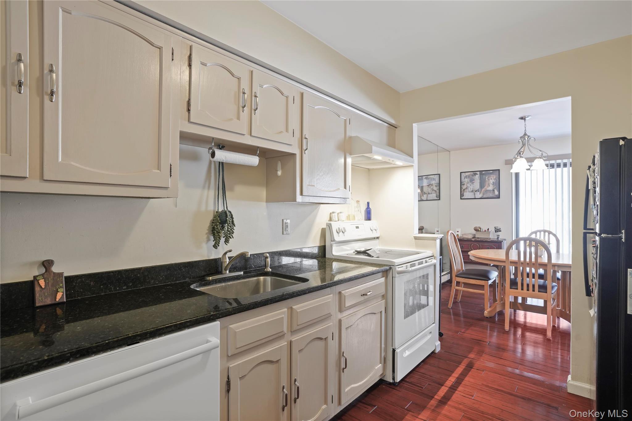 #13 photo, 616 Kemeys Cove, Briarcliff Manor , NY 10562