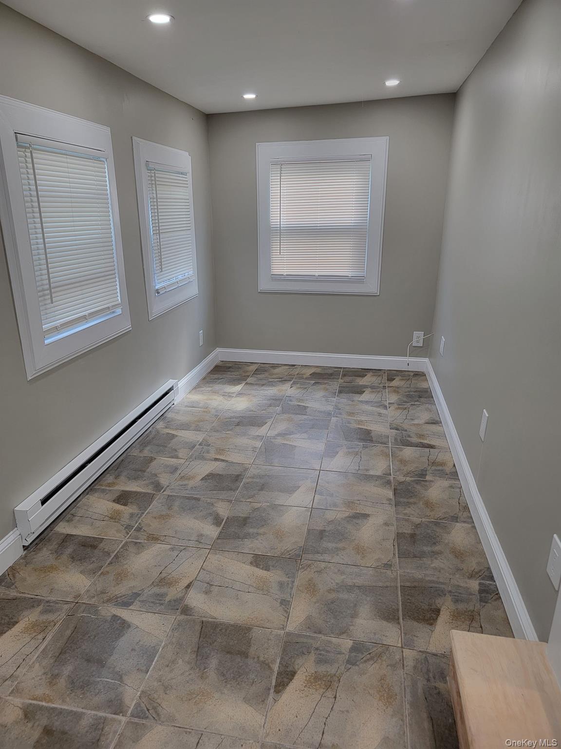 #13 photo, Sayville, सफ़ोक काउंटी Sayville , NY 11782