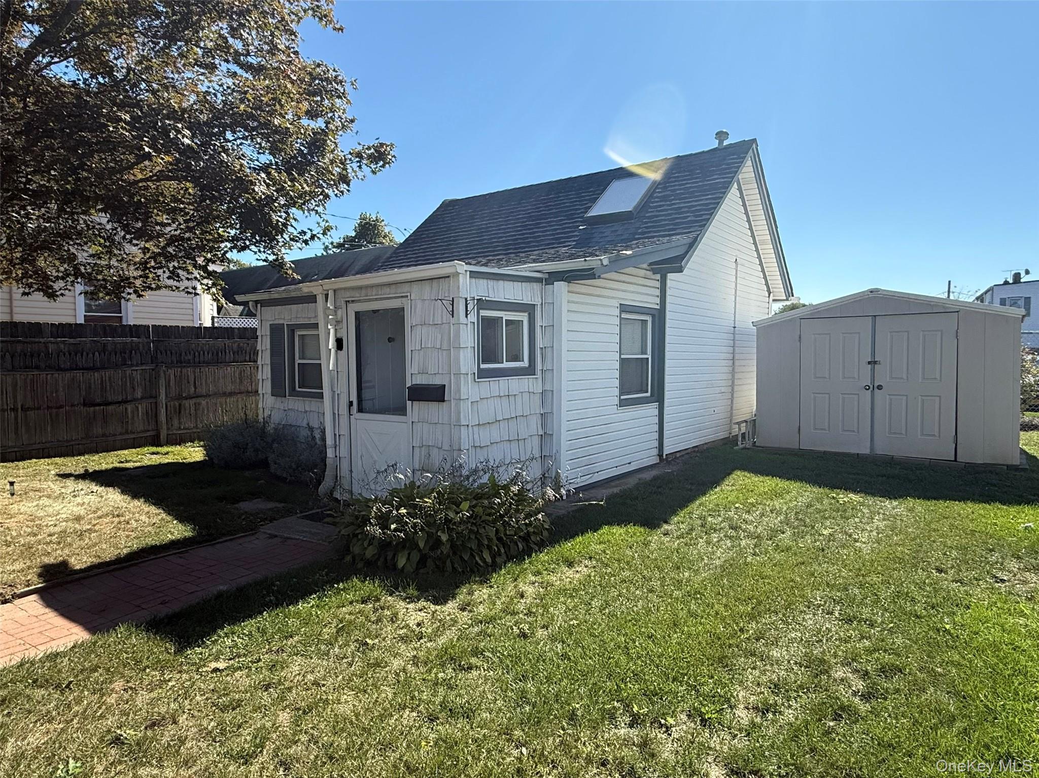 #3 photo, Sayville, सफ़ोक काउंटी Sayville , NY 11782