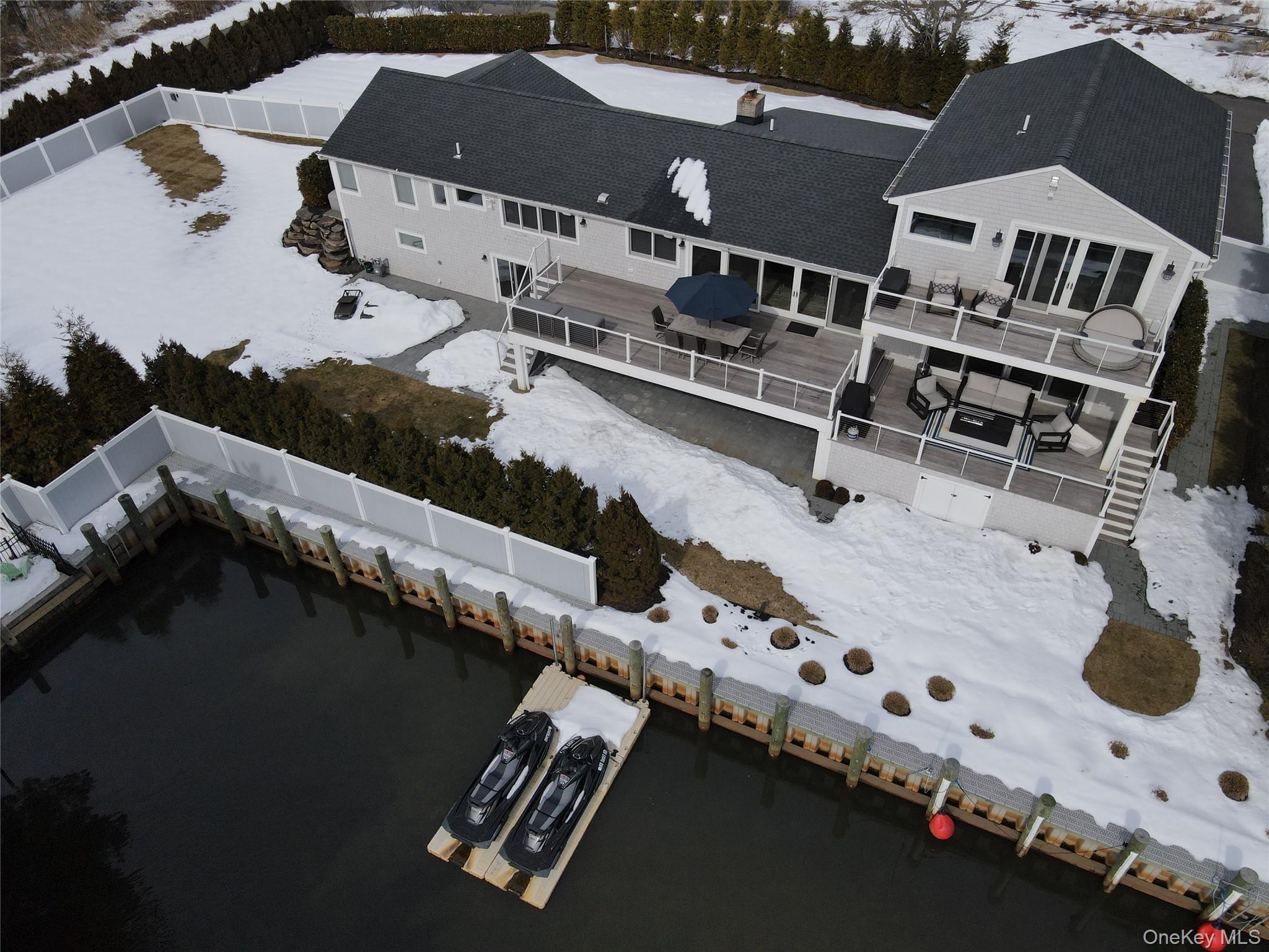 #6 photo, 18 Matilda Court, Bayport , NY 11705