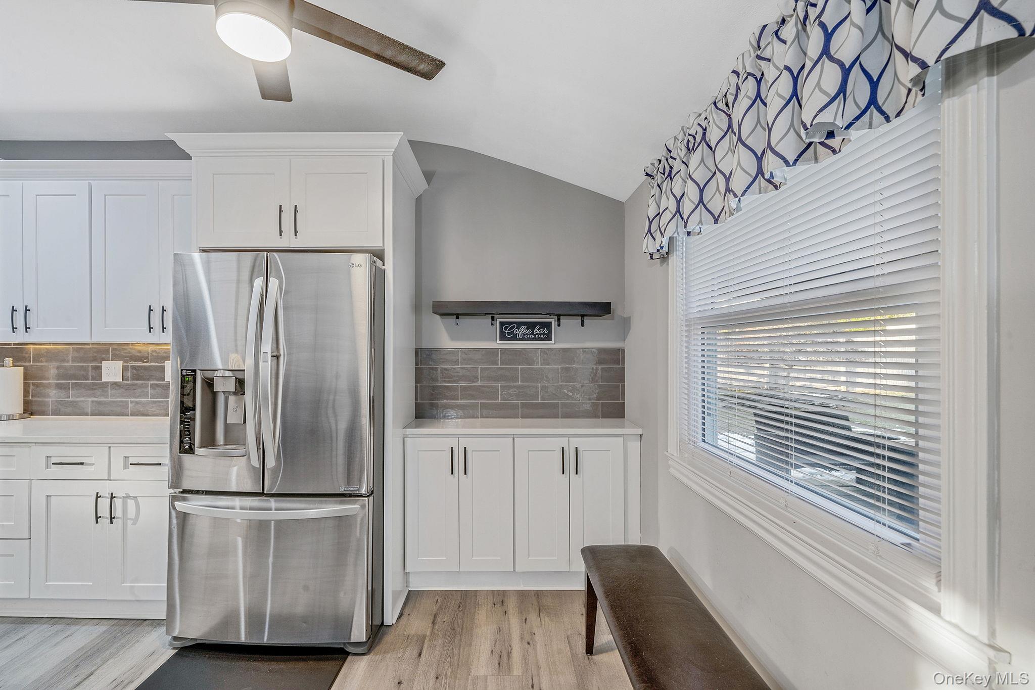 #12 photo, 9 Allegheny Drive, Саффолк ‖ Farmingville , NY 11738