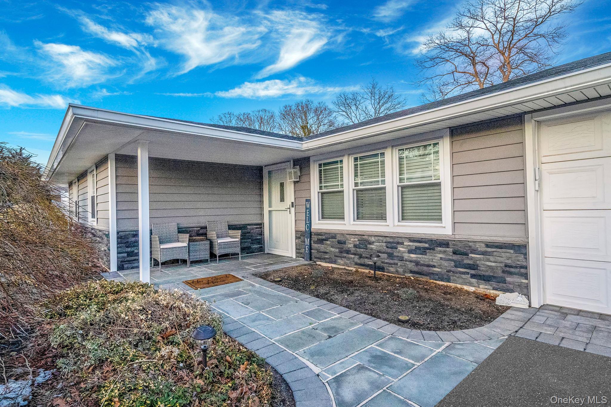 #5 photo, 9 Allegheny Drive, Саффолк ‖ Farmingville , NY 11738