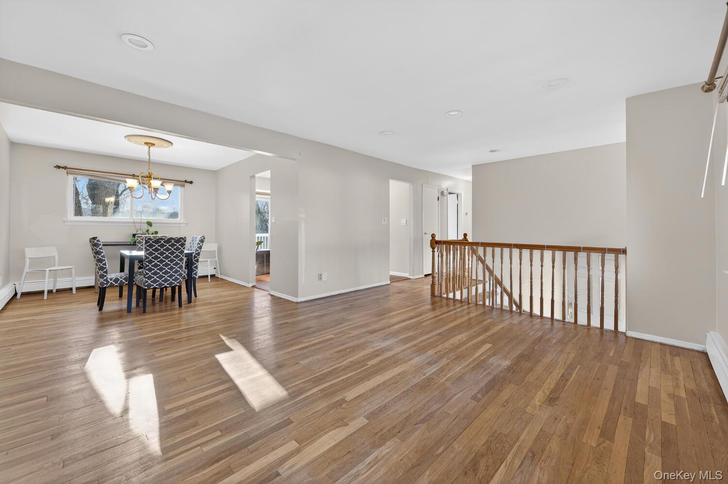 #5 photo, 8 Stern Court, Huntington Station , NY 11746