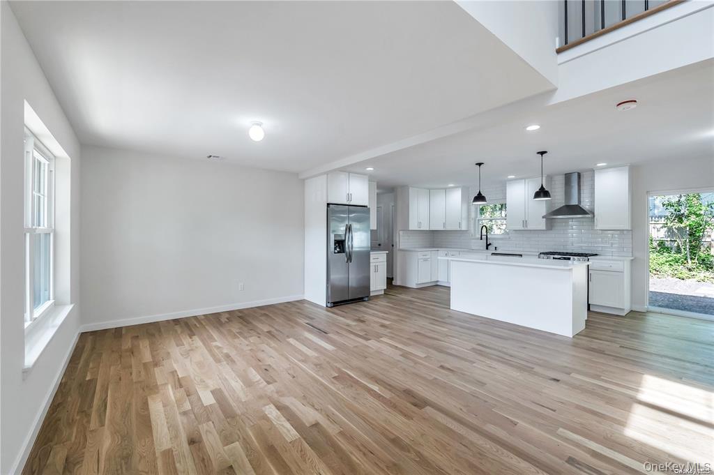 #12 photo, Leicester Avenue, Саффолк ‖ Ronkonkoma , NY 11779