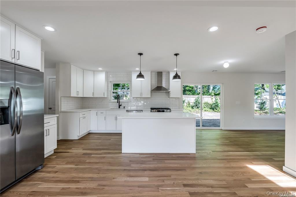 #4 photo, Leicester Avenue, Саффолк ‖ Ronkonkoma , NY 11779