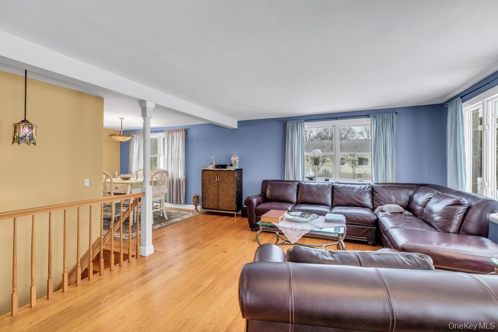 #6 photo, 4225 Stars Road, East Marion , NY 11939